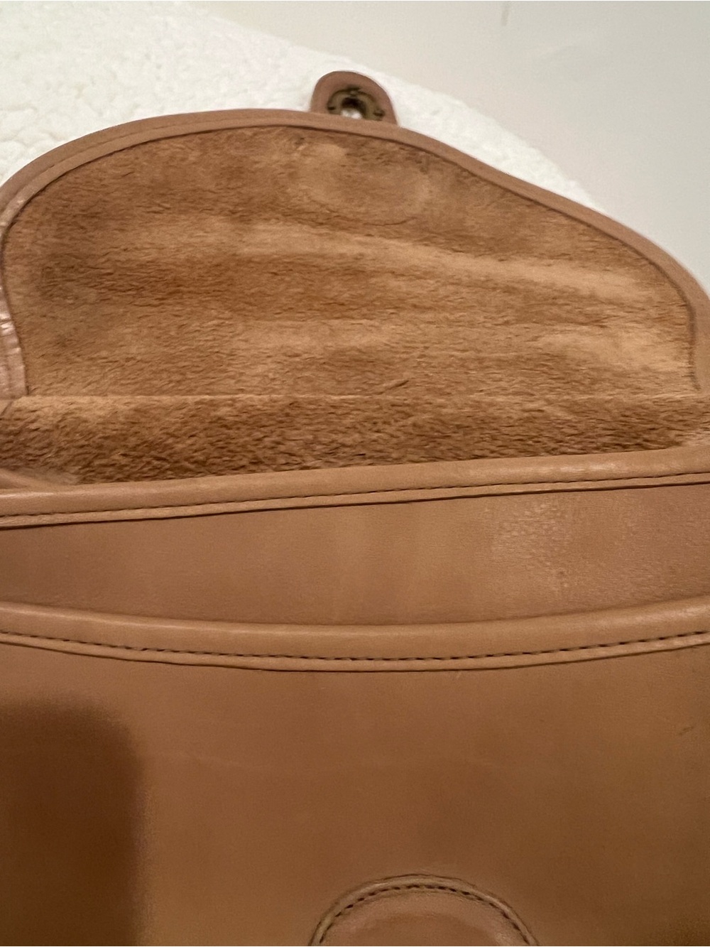 Coach Logan 9907 Style CamelLeather Vintage Bag - Picture 12 of 16